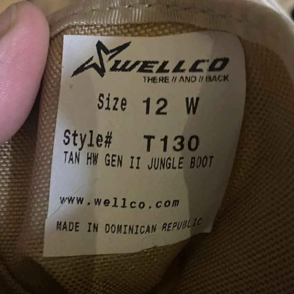 Wellco T130 Tan Hot Weather Lace-Up Jungle Boots size 12W (wide)